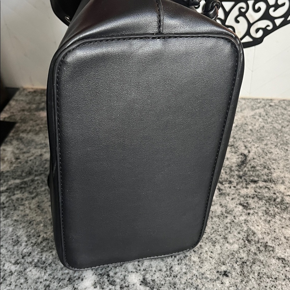 BCBG Black Bucket Bag Formal Business Career, Like New! - Picture 7 of 11